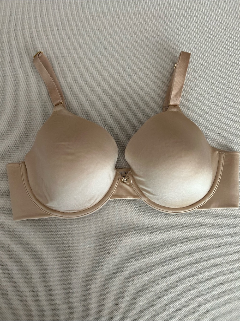 Vanity Fair Smooth Molded T-Shirt Bra - Beige